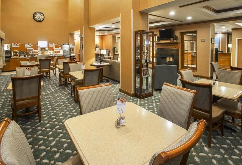 Отель Holiday Inn Express & Suites Culpeper, An Ihg