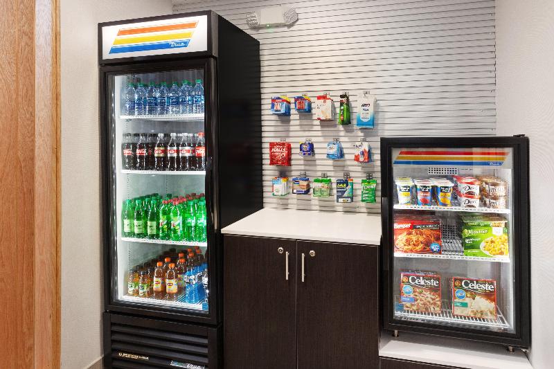 Отель Holiday Inn Express & Suites Culpeper, An Ihg