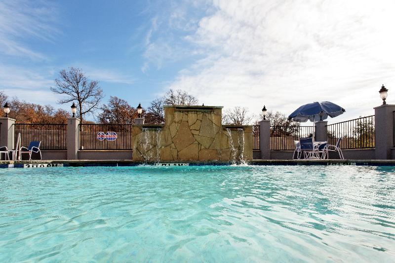 فندق Holiday Inn Express & Suites Graham, An Ihg