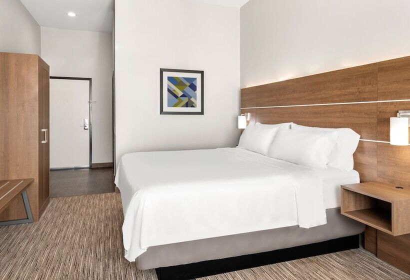 فندق Holiday Inn Express & Suites Graham, An Ihg