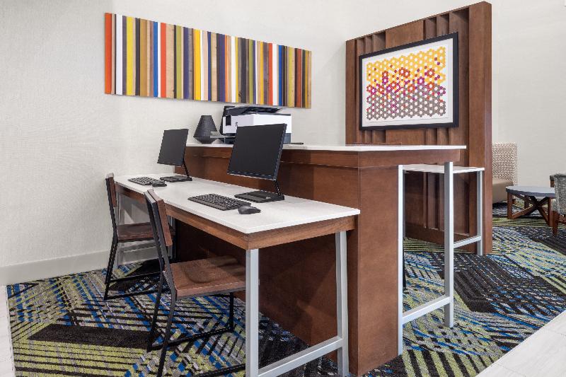 فندق Holiday Inn Express & Suites Graham, An Ihg