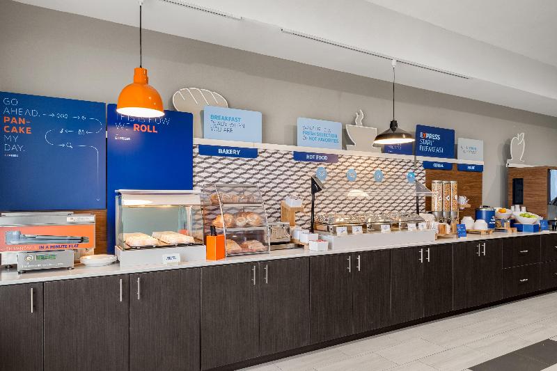 فندق Holiday Inn Express & Suites Graham, An Ihg