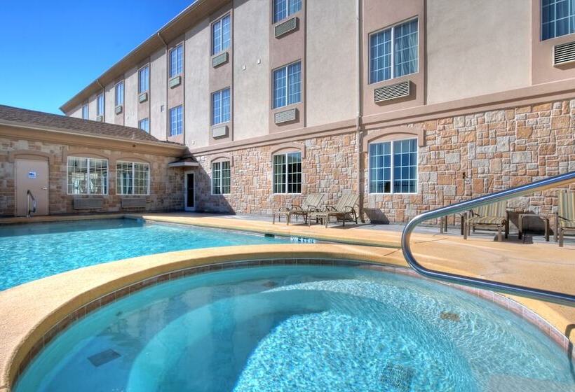 فندق Holiday Inn Express & Suites Pecos, An Ihg