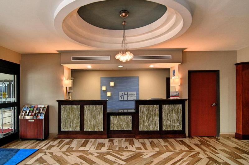 호텔 Holiday Inn Express & Suites Roanoke Rapids Se By Ihg