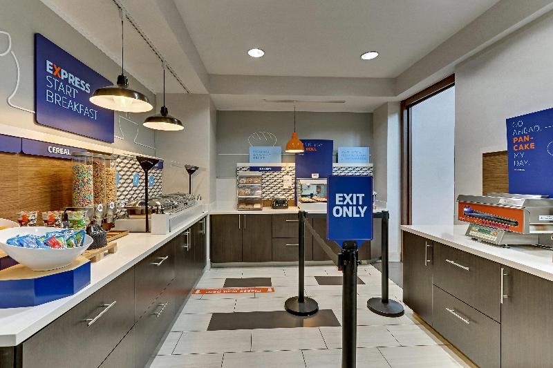 Holiday Inn Express Hotel And Suites Weatherford, An Ihg