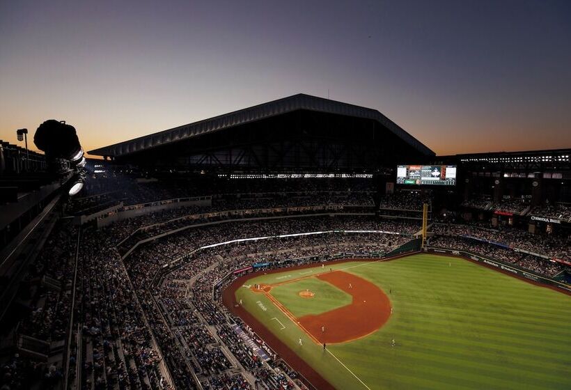 호텔 Holiday Inn Garland, An Ihg