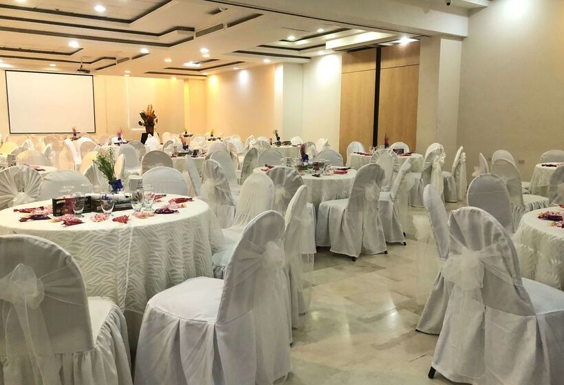 酒店 Howard Johnson By Wyndham Barranquilla Versalles