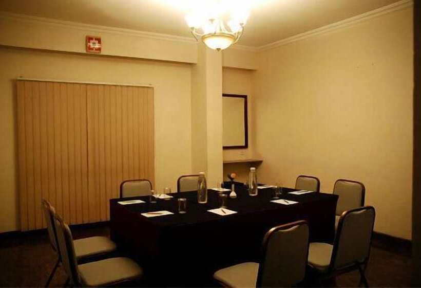 هتل Kamat Lingapur