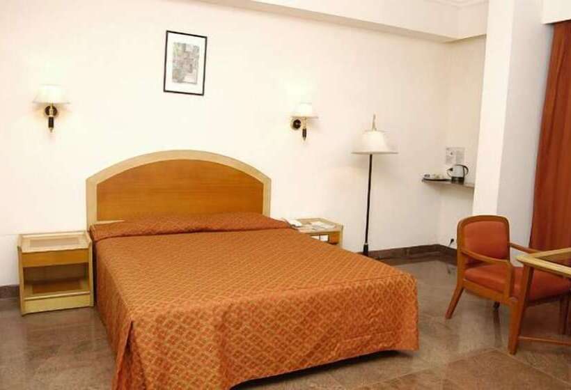 هتل Kamat Lingapur