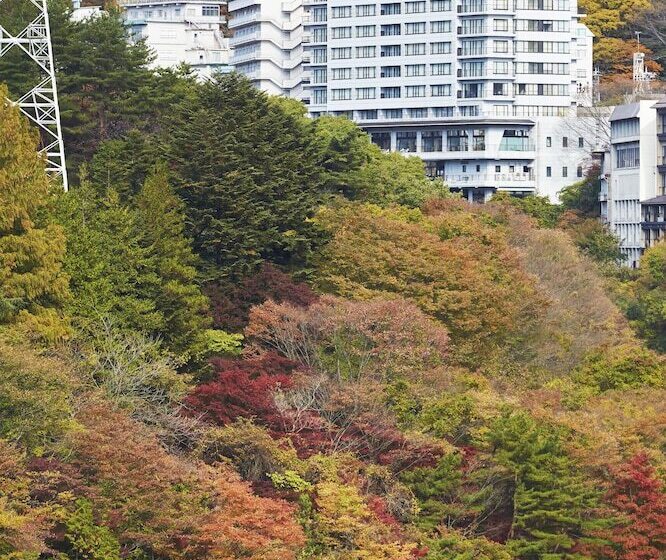 酒店 Kinugawaonsen Sanraku