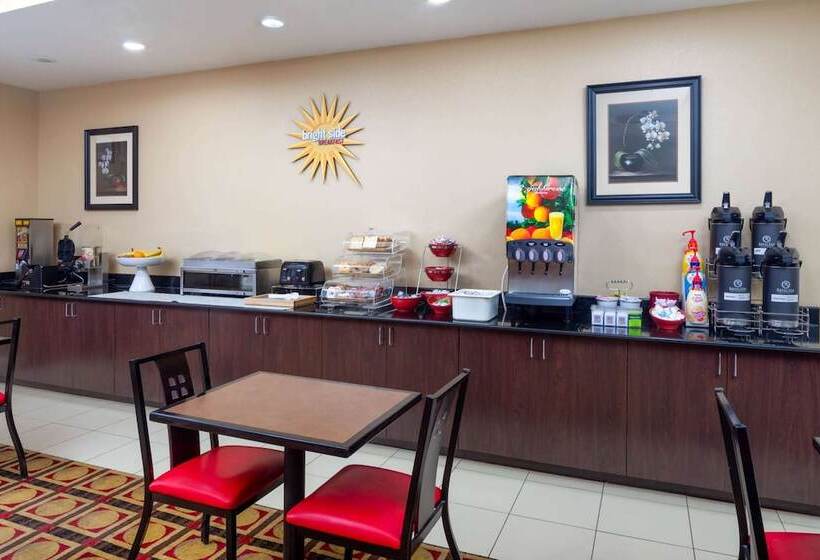 호텔 La Quinta By Wyndham Macon West