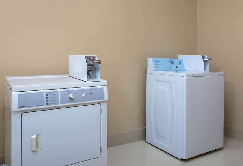 호텔 La Quinta By Wyndham Macon West