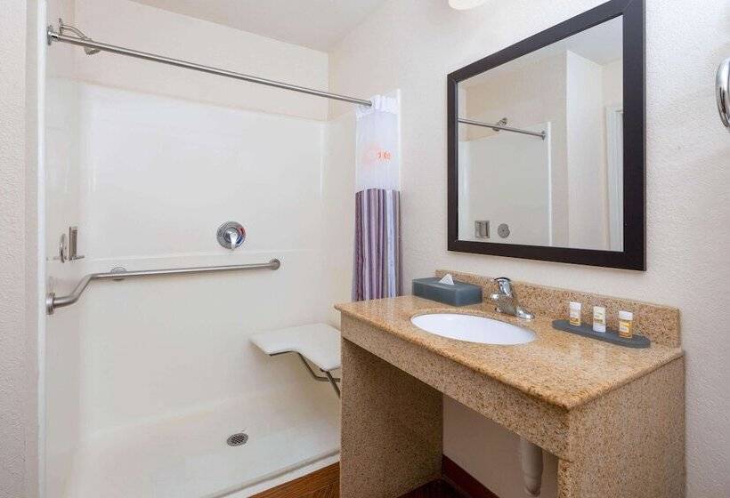 هتل La Quinta By Wyndham Macon West