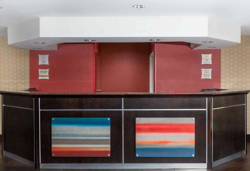 ホテル La Quinta By Wyndham Warner Robins   Robins Afb