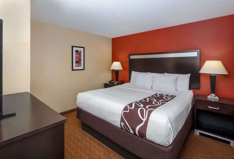 ホテル La Quinta By Wyndham Warner Robins   Robins Afb