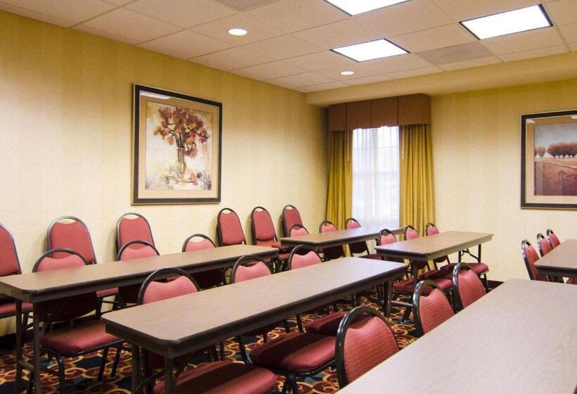 호텔 Affordable Suites Of America Rogers Bentonville