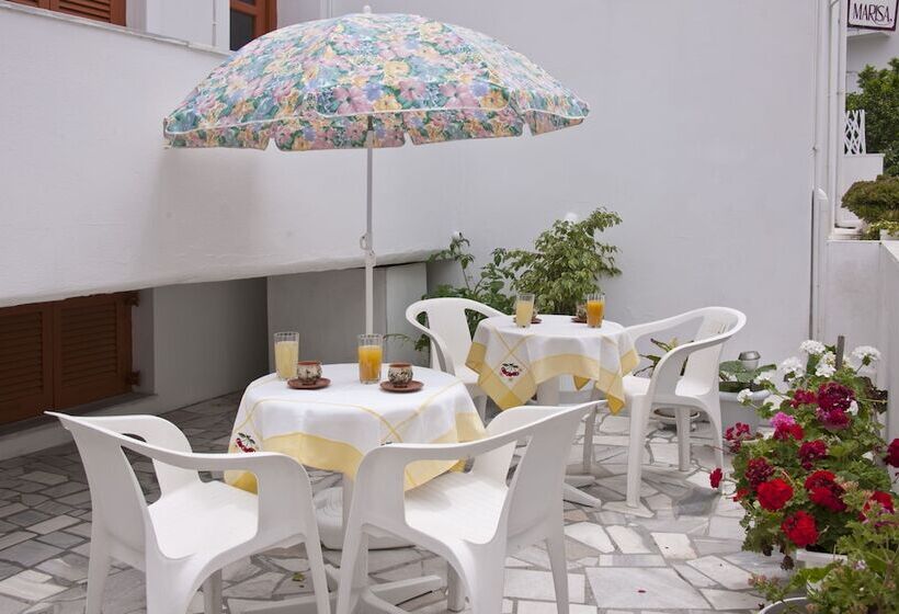 Отель Marisa Rooms