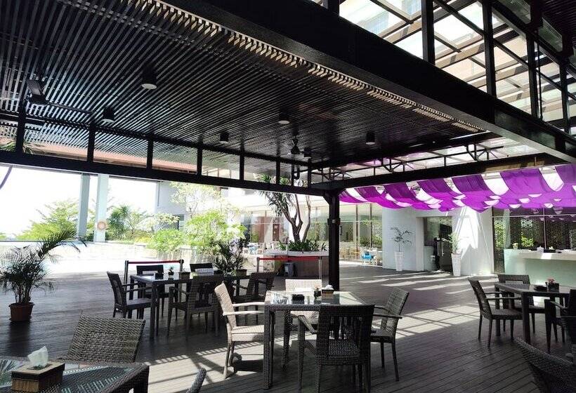 ホテル Mercure Padang