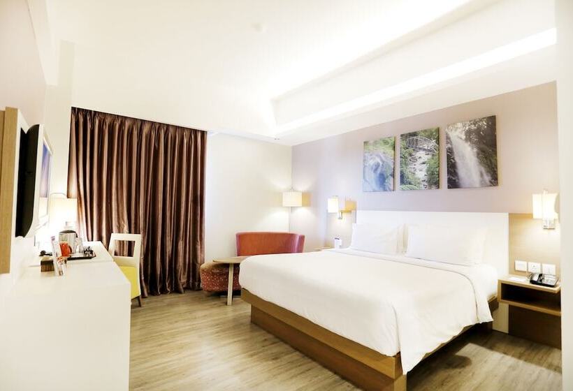 ホテル Mercure Padang