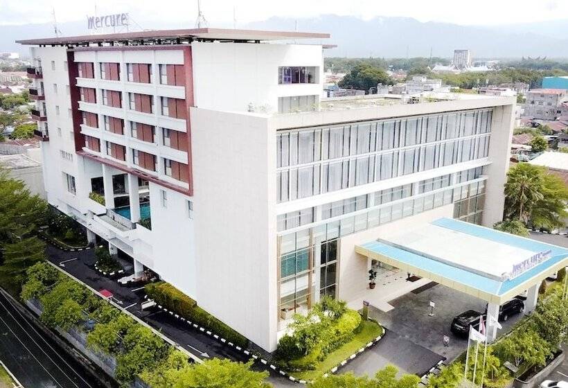 ホテル Mercure Padang