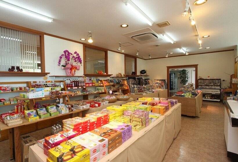 فندق Motobu Green Park And Golf Course