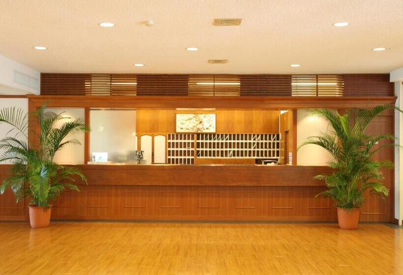 فندق Motobu Green Park And Golf Course