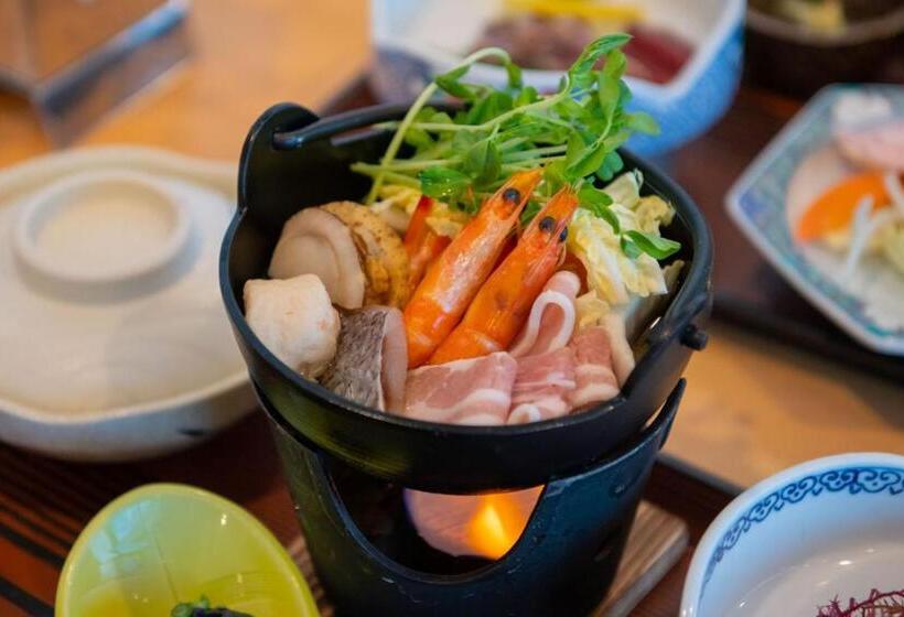 فندق Motobu Green Park And Golf Course