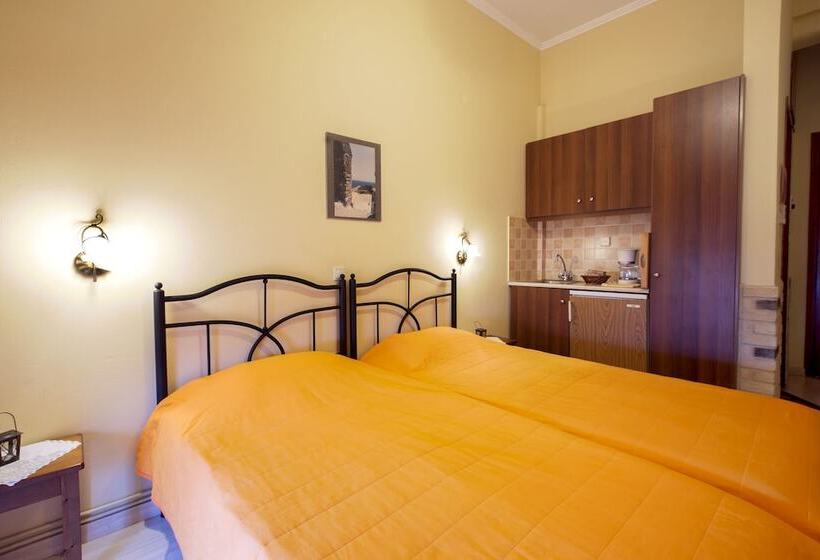 호텔 Mpalkoni Sti Monemvasia