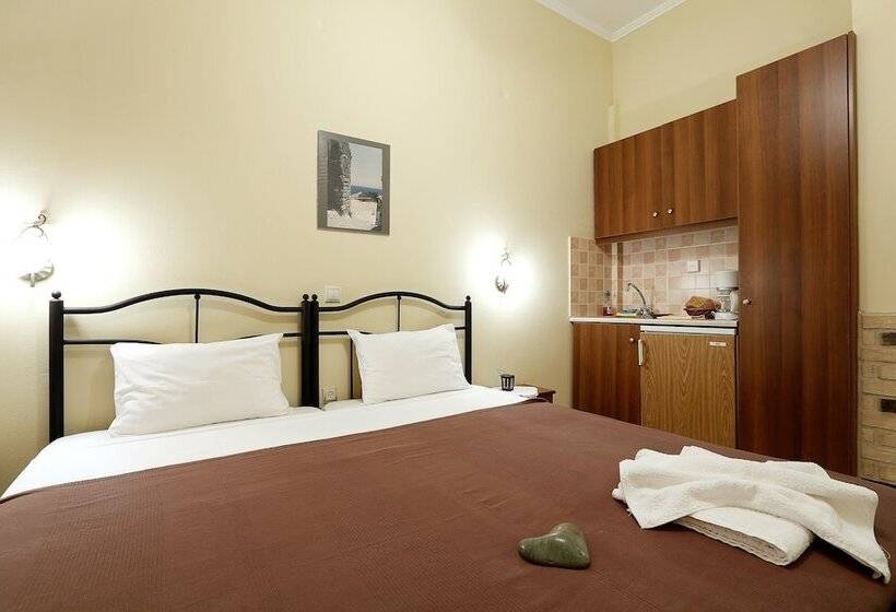 호텔 Mpalkoni Sti Monemvasia