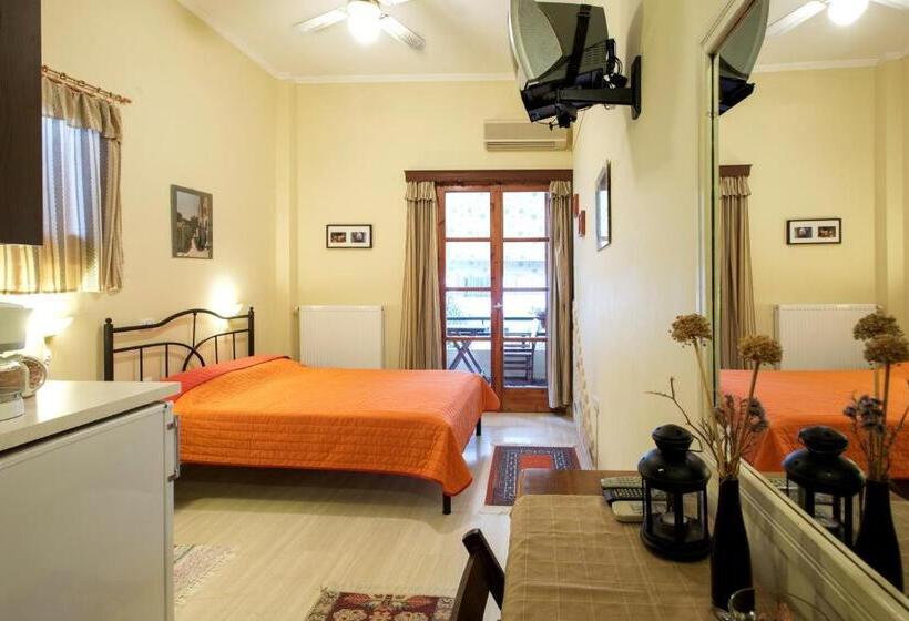 호텔 Mpalkoni Sti Monemvasia