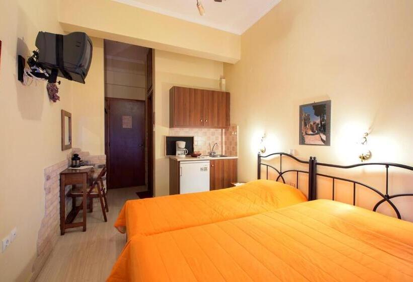 호텔 Mpalkoni Sti Monemvasia