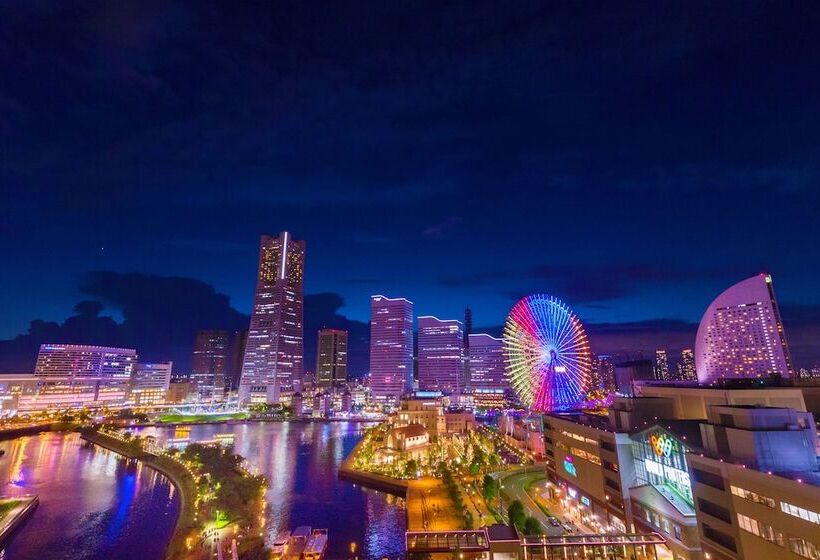 ホテル Navios Yokohama