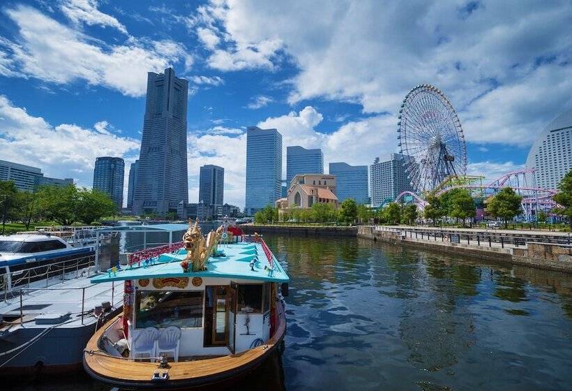 ホテル Navios Yokohama