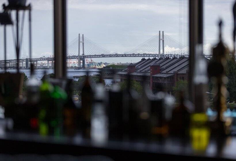 ホテル Navios Yokohama