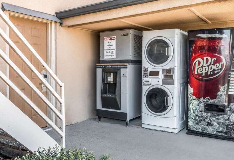 فندق Quality Inn