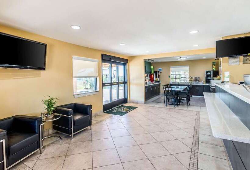 فندق Quality Inn