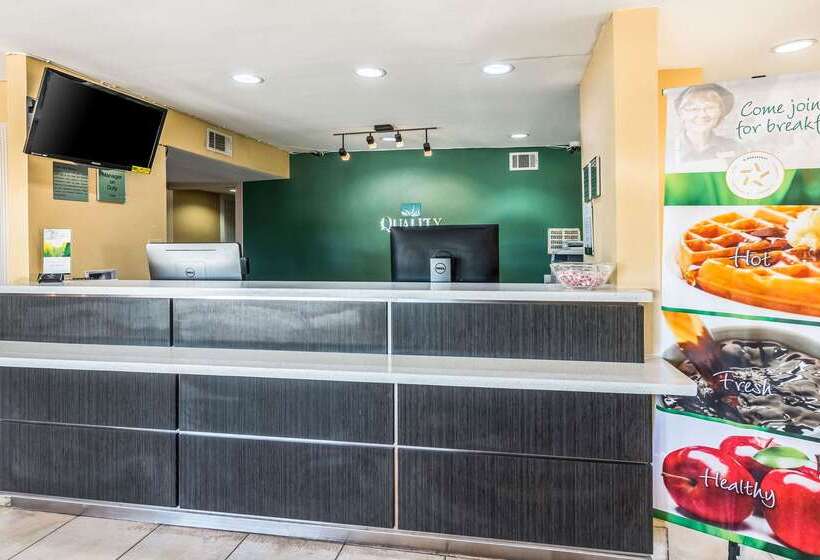 فندق Quality Inn