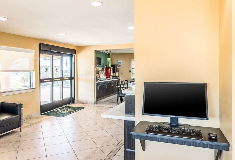 فندق Quality Inn