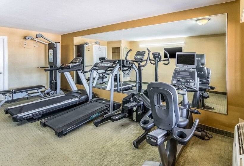 فندق Quality Inn