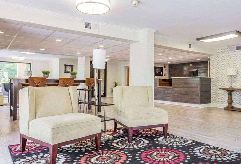 ホテル Quality Inn Mt Pleasant   Charleston