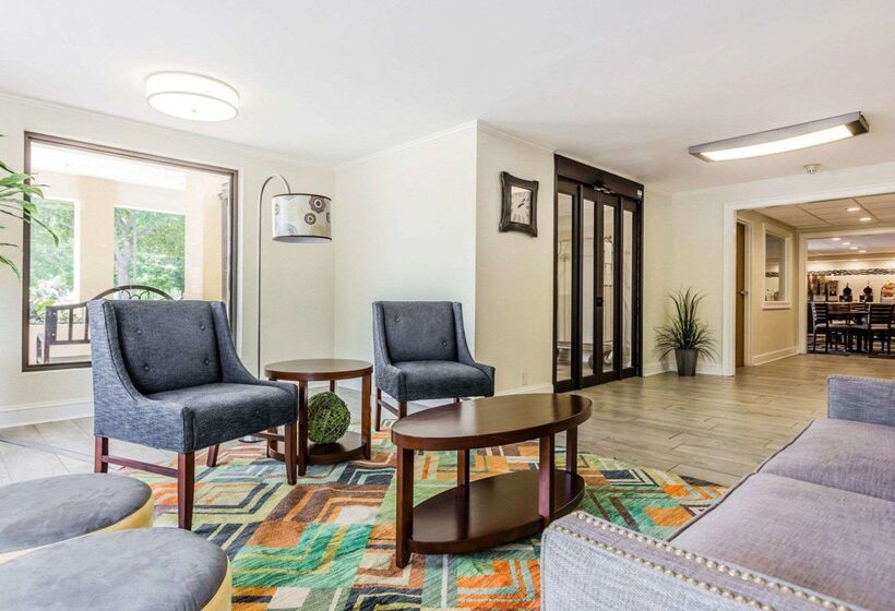 ホテル Quality Inn Mt Pleasant   Charleston