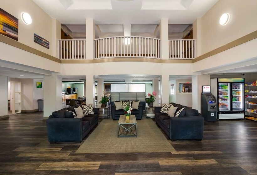 هتل Quality Inn & Suites