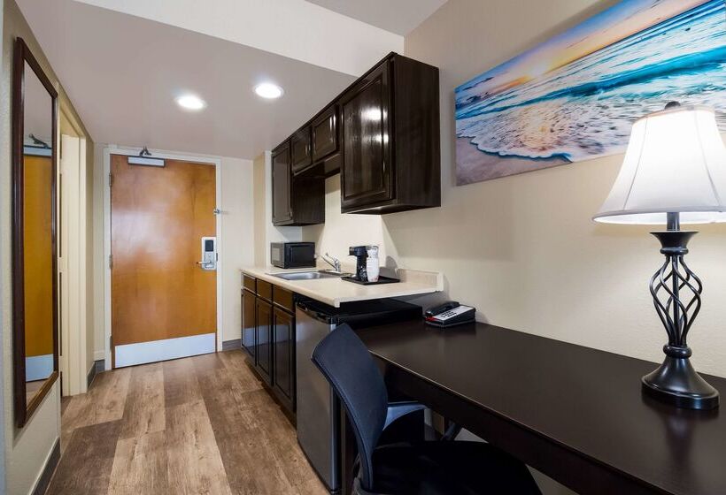 ホテル Quality Inn & Suites