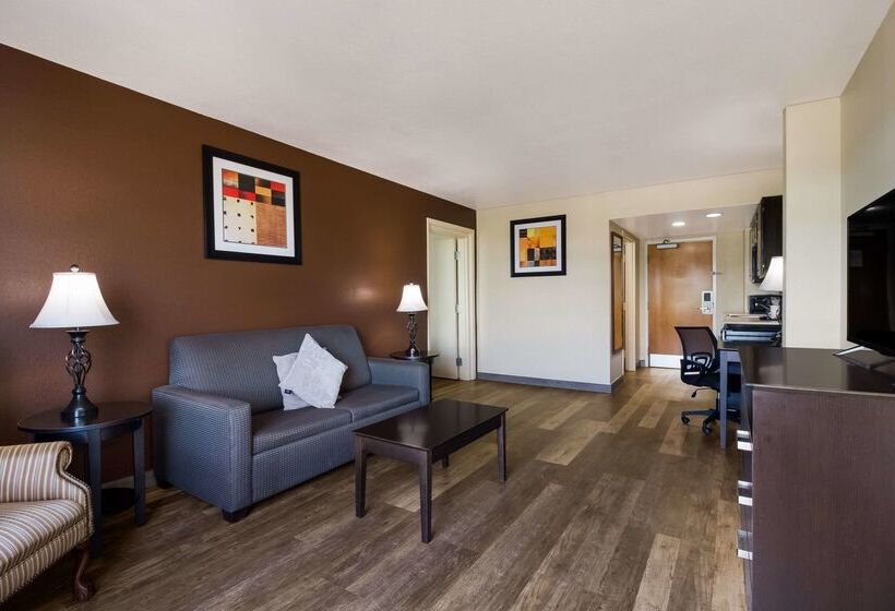 ホテル Quality Inn & Suites