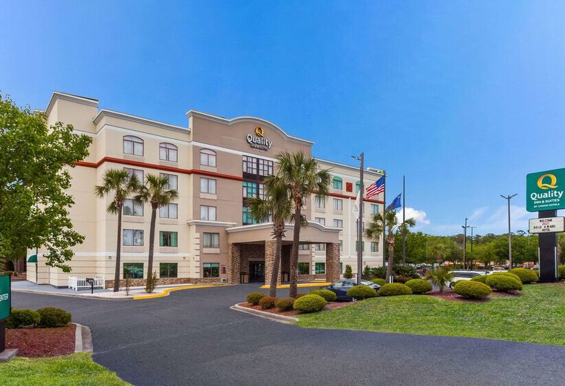 ホテル Quality Inn & Suites