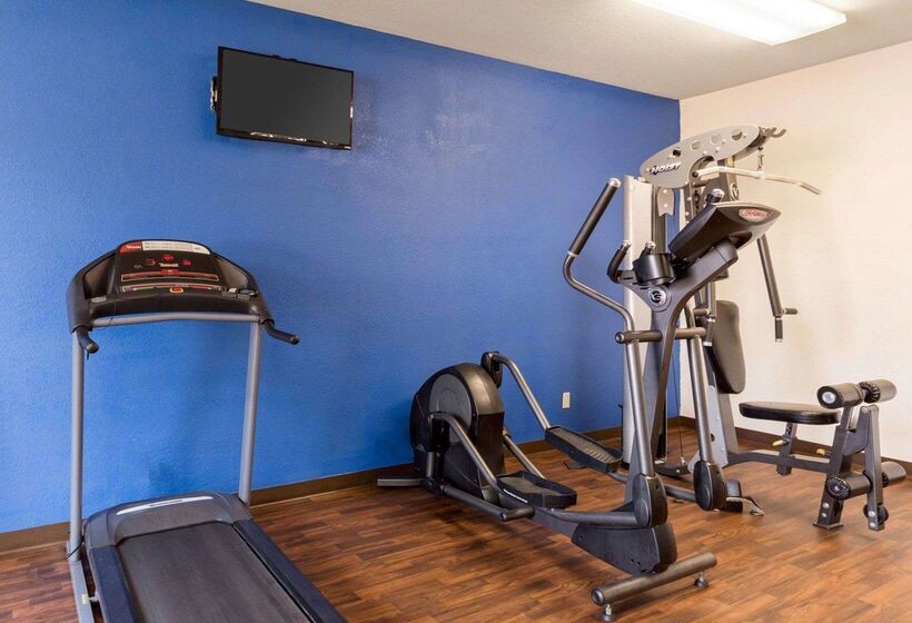 호텔 Quality Suites