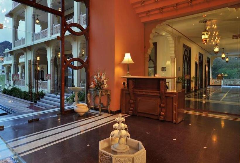 Отель Rajasthali Resort & Spa
