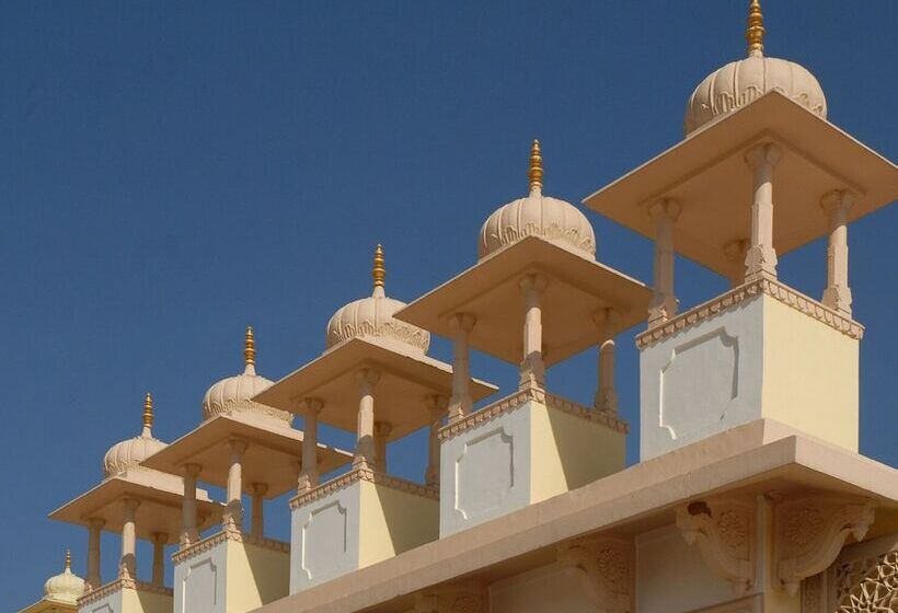 Отель Rajasthali Resort & Spa