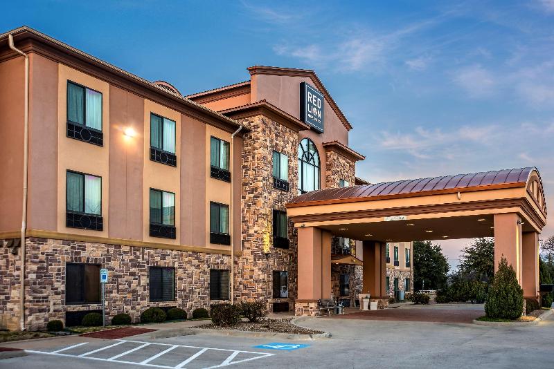 בית מלון כפרי Red Lion Inn & Suites Mineral Wells