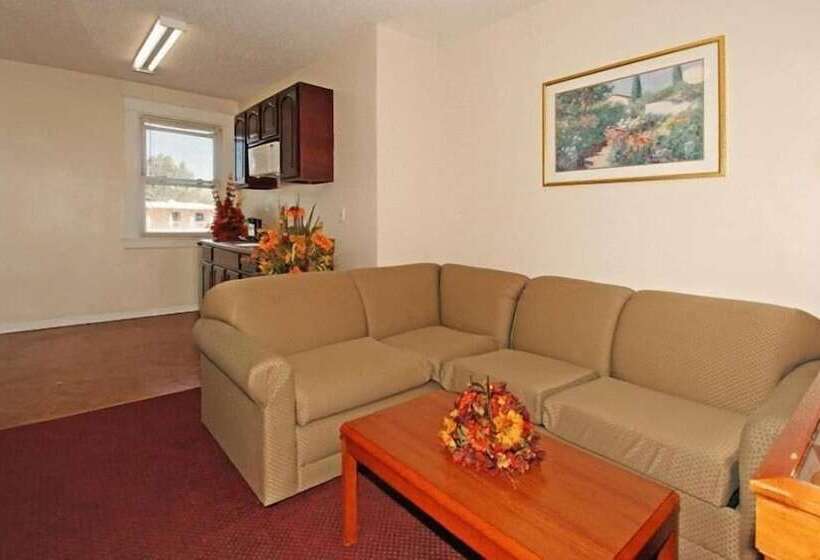 ホテル Regal Inn & Suites